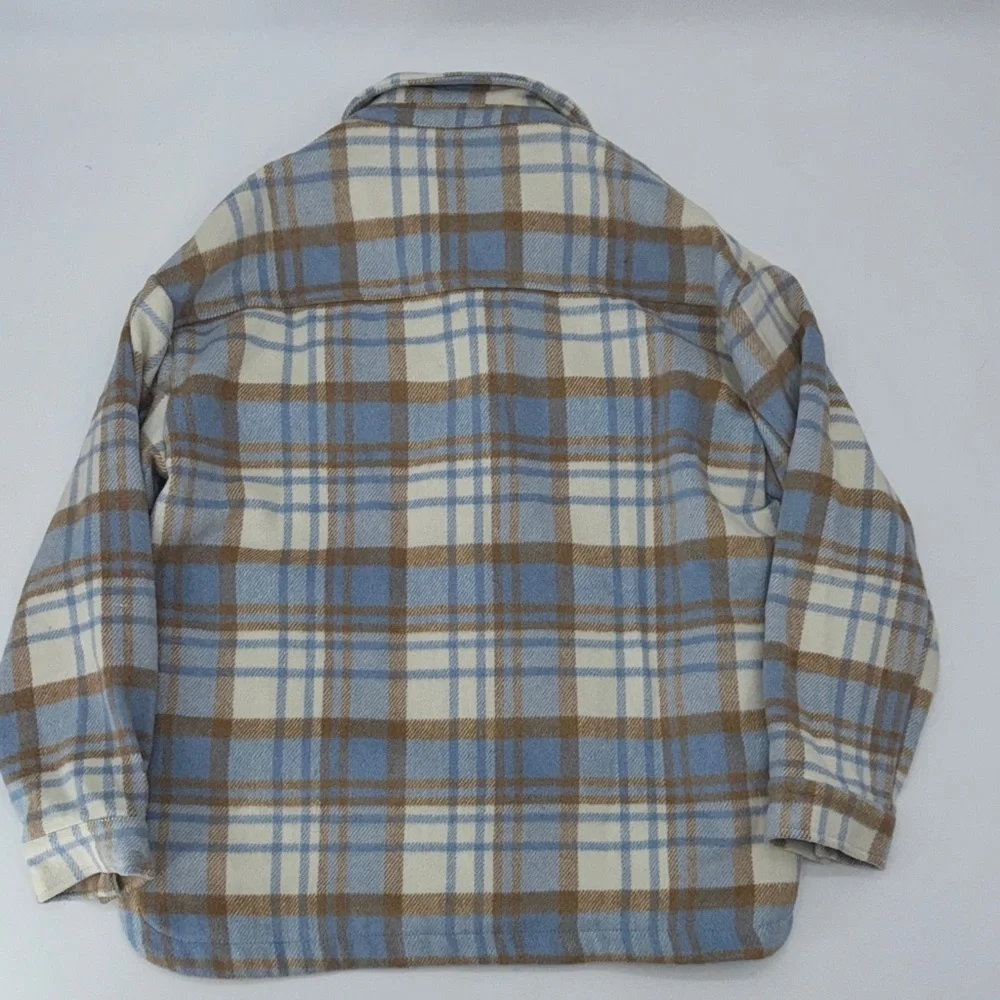 12th Trible blue & tan plaid shacket size small 4 pockets